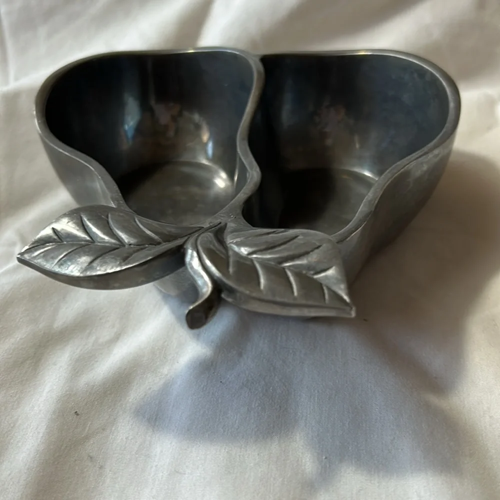 LENOX Orchard in Blorom Pear Dip Bowl Divided Dish Hollowware